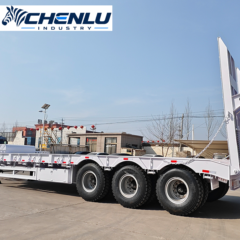 3 Axle Lowbed Semi Trailer gallery image